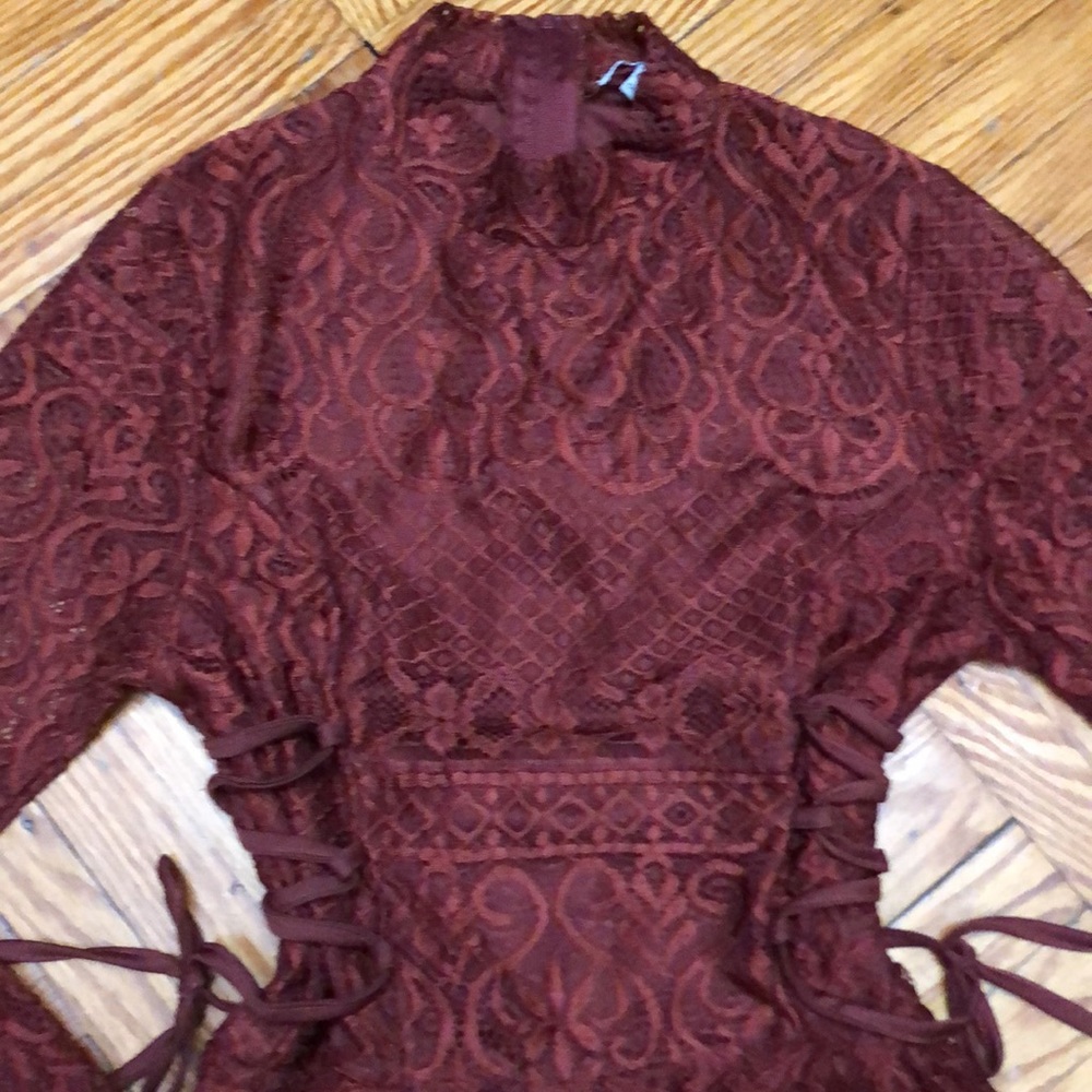 Dress - Picture 2 of 6